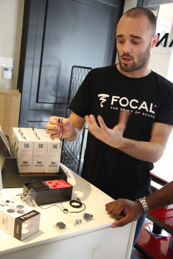 Quentin showing the Focal Sphear in-ear headphones.