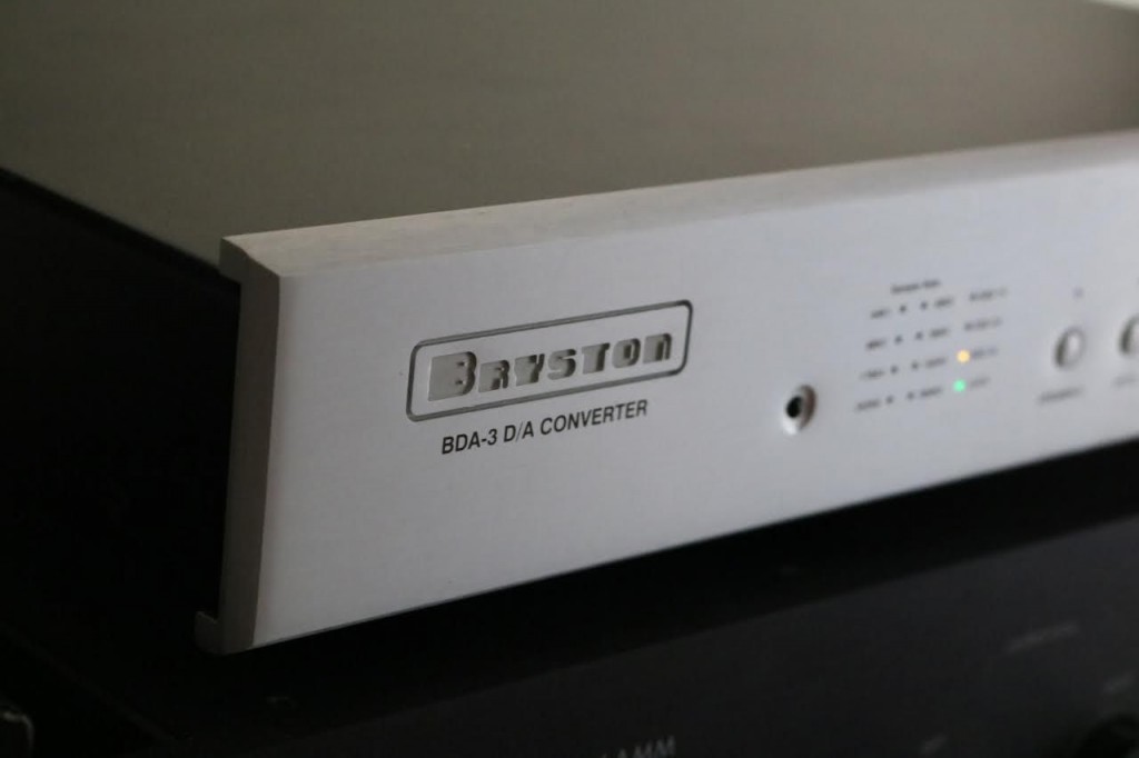 The Bryston BDA-3 looks exactly like its previous versions.