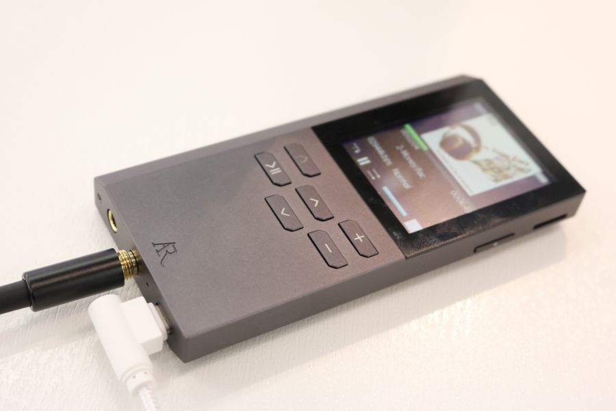 The AR-M200 hi-res music player/Bluetooth Receiver.