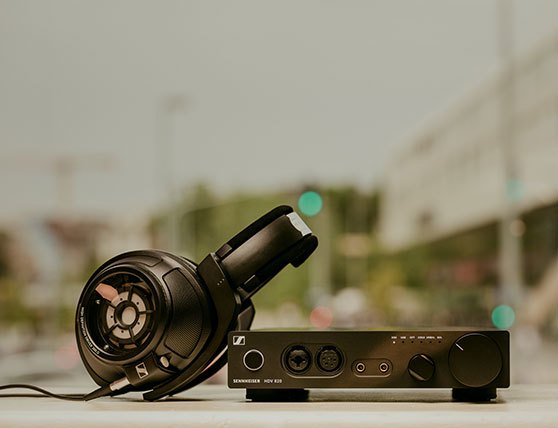 The Sennheiser HD 820 and the matching HDV 820 digital headphone amplifier.