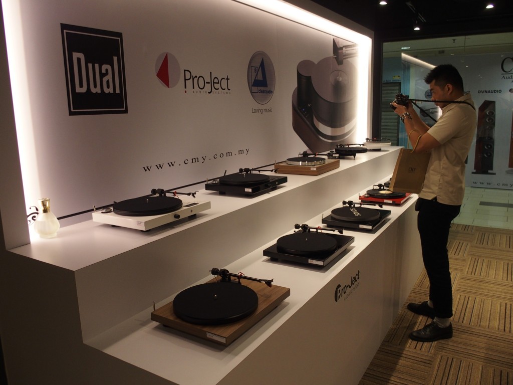 Pro-Ject turntables on display in the CY showroom.