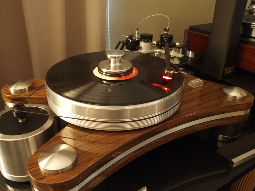 The DS Audio DS-W2 was used on the VPI Prim Signature turntable.