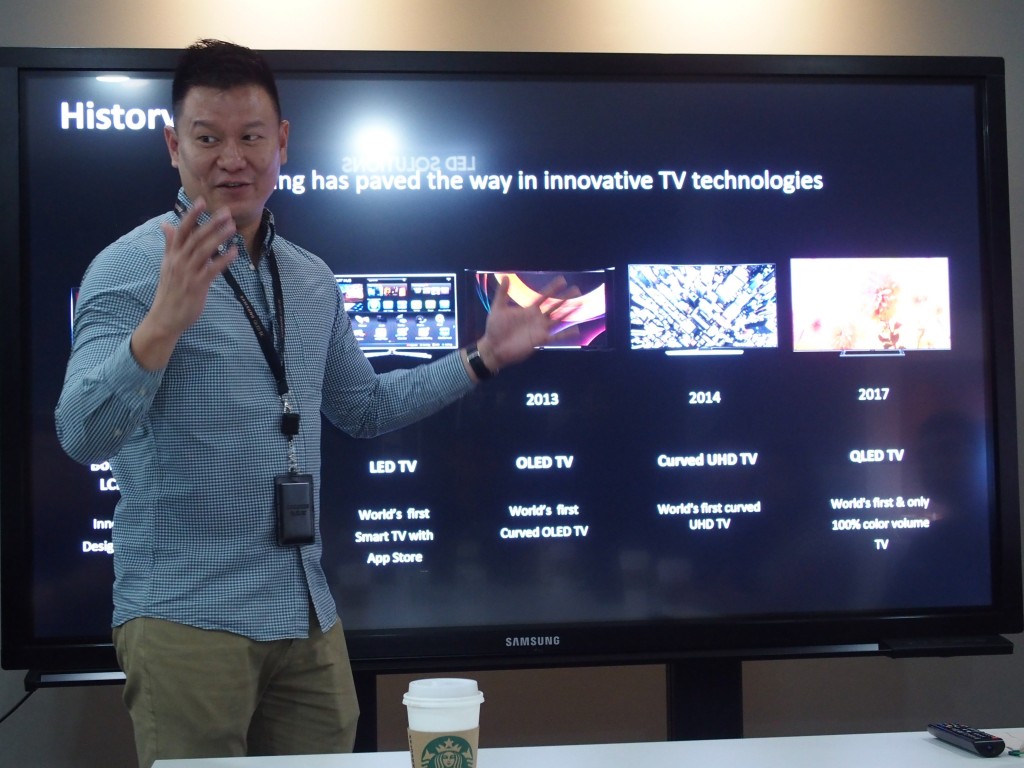 Samsung Malaysia Electronics Head of AV TV Vincent Lee explaining the progress made by samsung in TV technology.