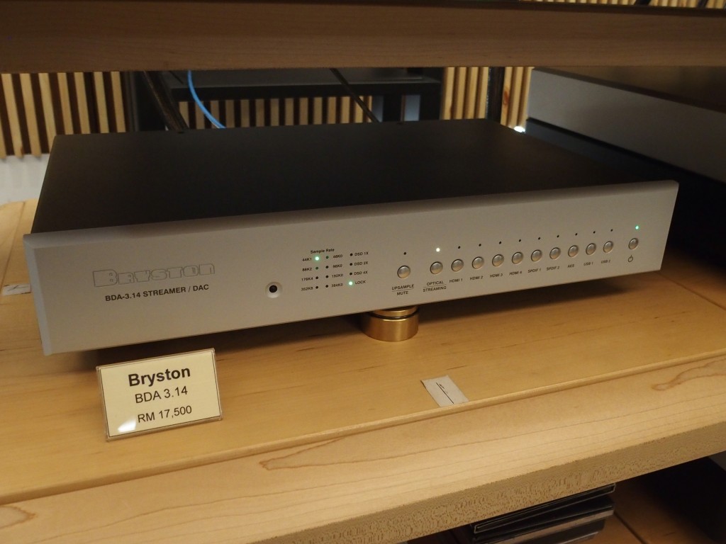 The Bryston BDA-3.14 is essentially a BDA=3 DAC with a built-in streamer.
