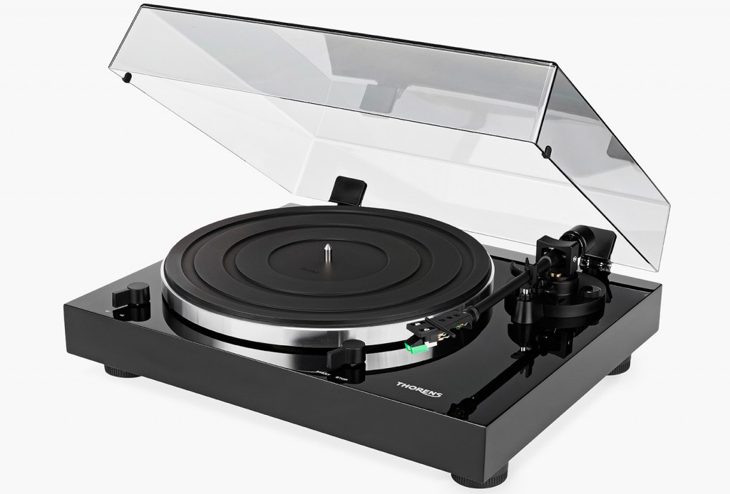 The Thorens TD-202 turntable has a thicker platter.
