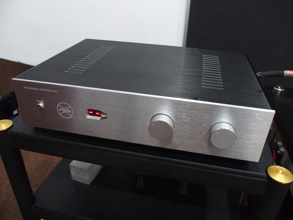 Theh Xtark integrated amp.