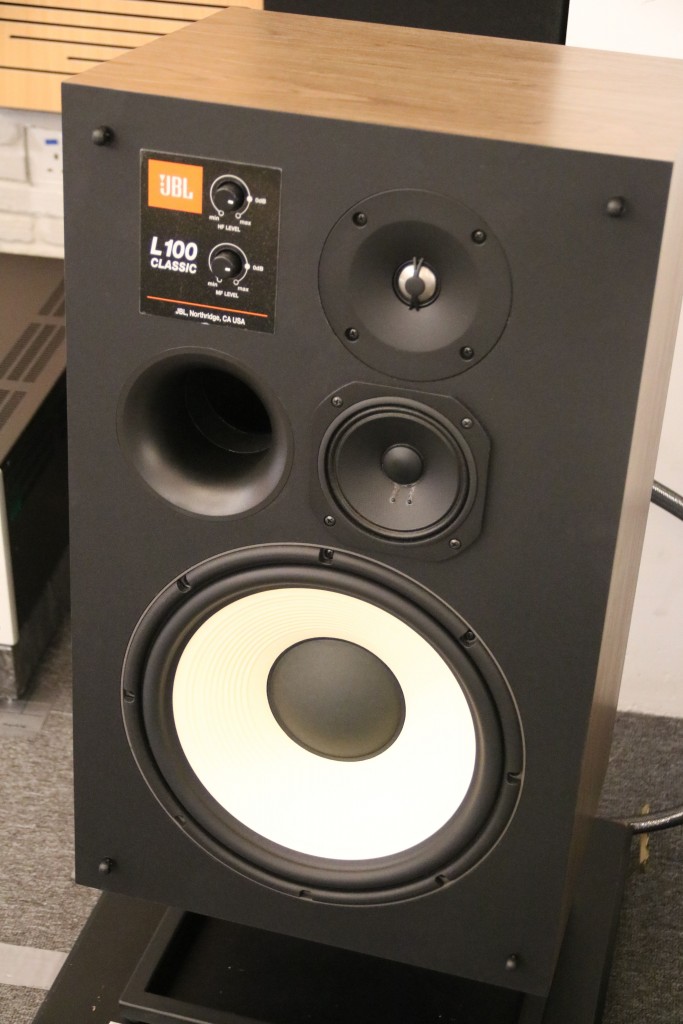 The JBL L100 Classic with the grile removed.